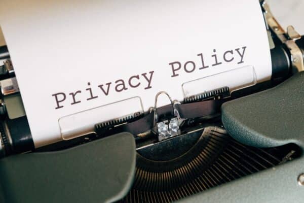 Protéger sa vie privée en ligne : Les stratégies les plus efficaces à adopter