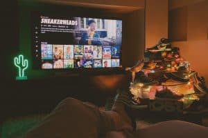 Comment avoir 4000 chaînes tv gratuites ?